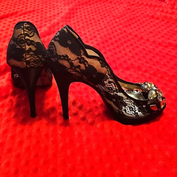 Lula Townsend Shoes Lace And Nude Lula Townsend Heels 85